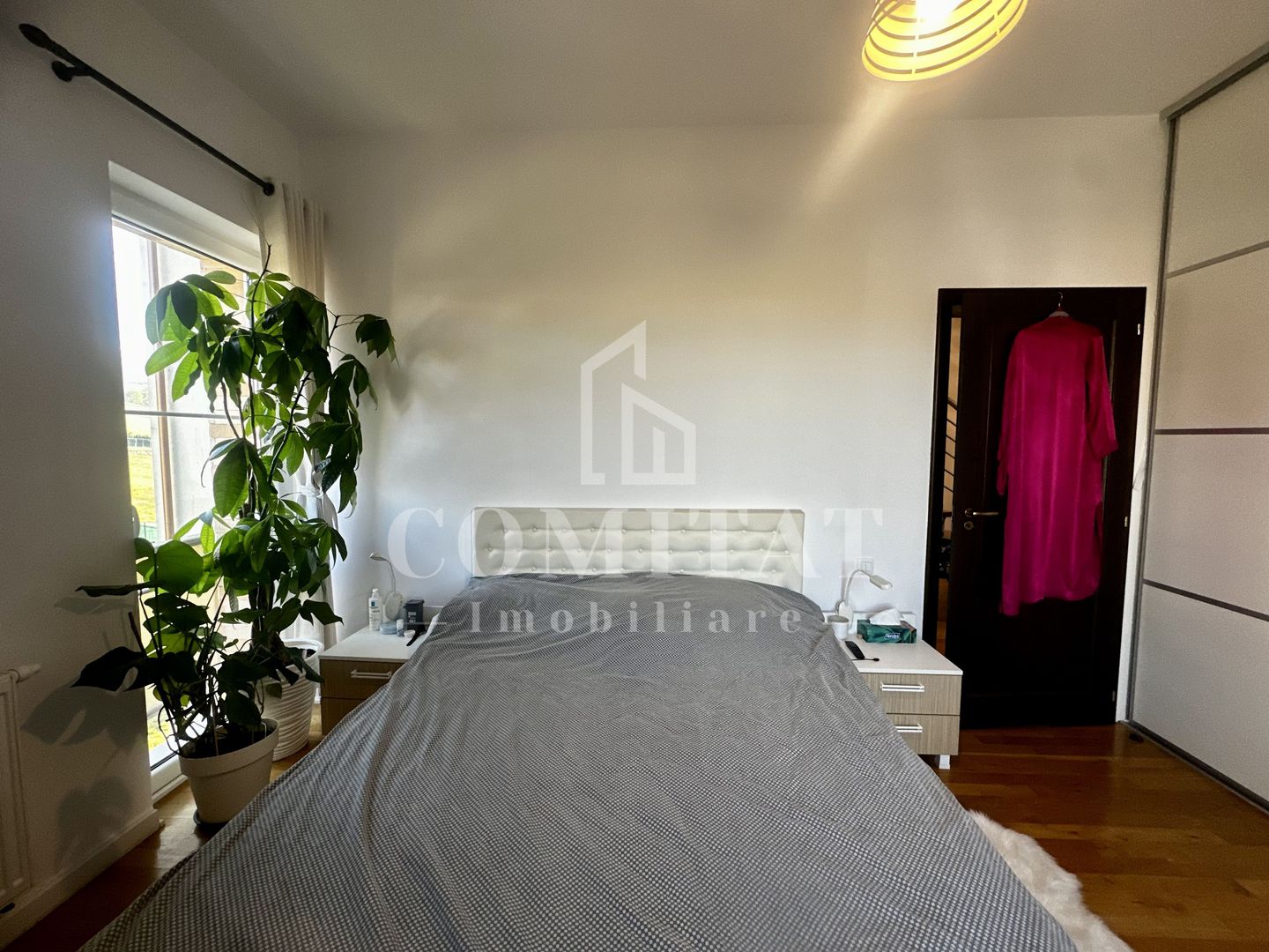 Penthouse cu scara interioară | Parcare și Boxă | Valea Chintaului - Poză 8