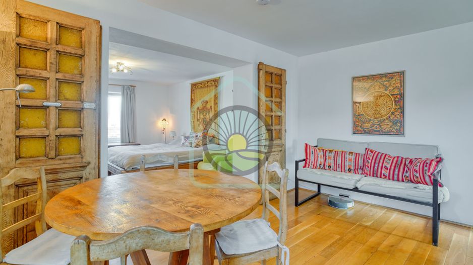 CASA INDIVIDUALA- DEALUL CETATII BRASOV - Poză 1