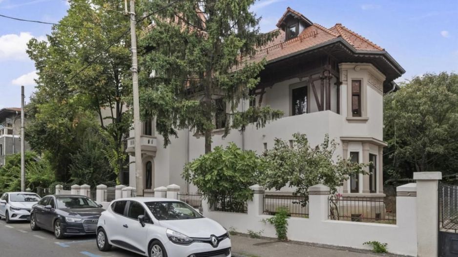 Vilă interbelică în stil neoromânesc restaurată integral - Aviatorilor - Poză 1