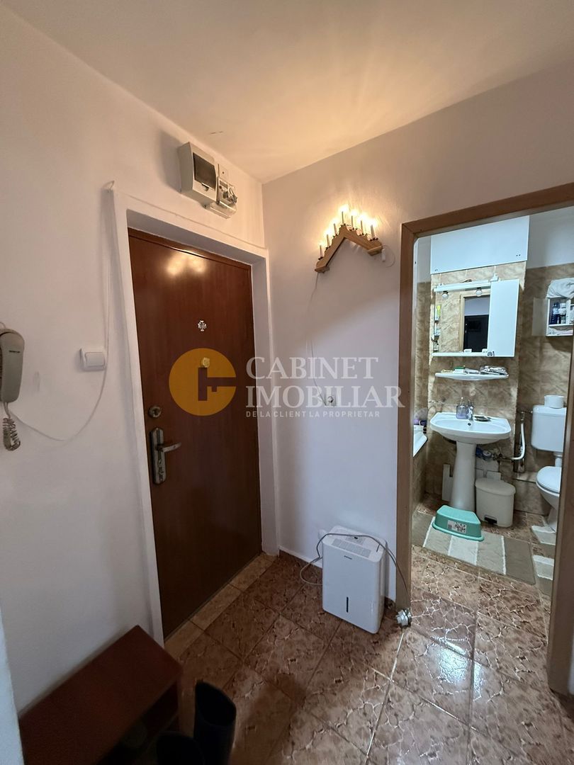 2 Camere Decomandat -  Etaj 1 - Zona Dacia - Poză 8
