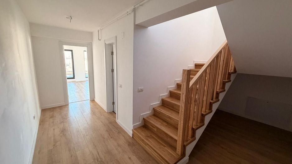 AP. 4 CAMERE PALLADY - TIP DUPLEX, PARCARE, CENTRALA PROPRIE, BLOC NOU - Poză 2