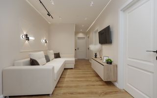 Vânzare, apartament, 3 camere, str. Vasile Lupu, Buiucani - Poză 1