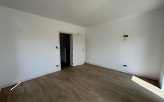 Finisat la cheie. Langa padure. Toate utilitatile - Poză 6