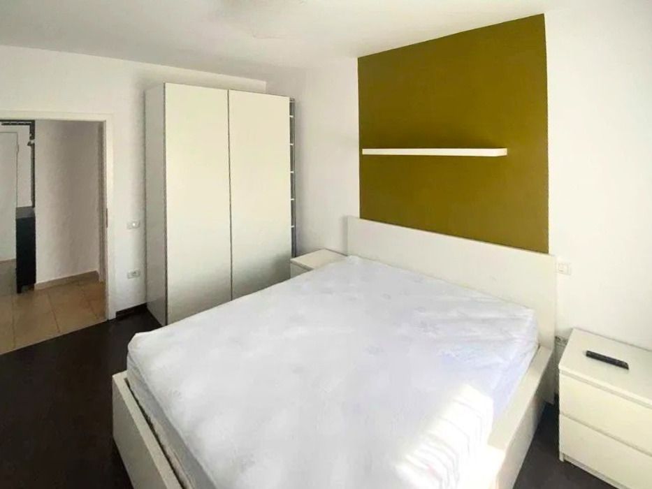 Un apartament care bifează exact ce contează spațiu lumină liniște și parcare - Poză 6