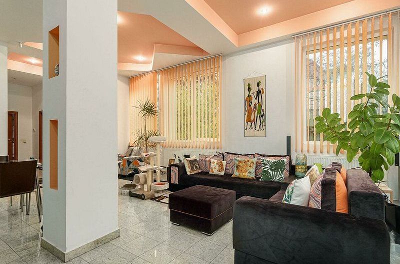 Vila pozitie excelenta | Piata Muncii - Poză 1