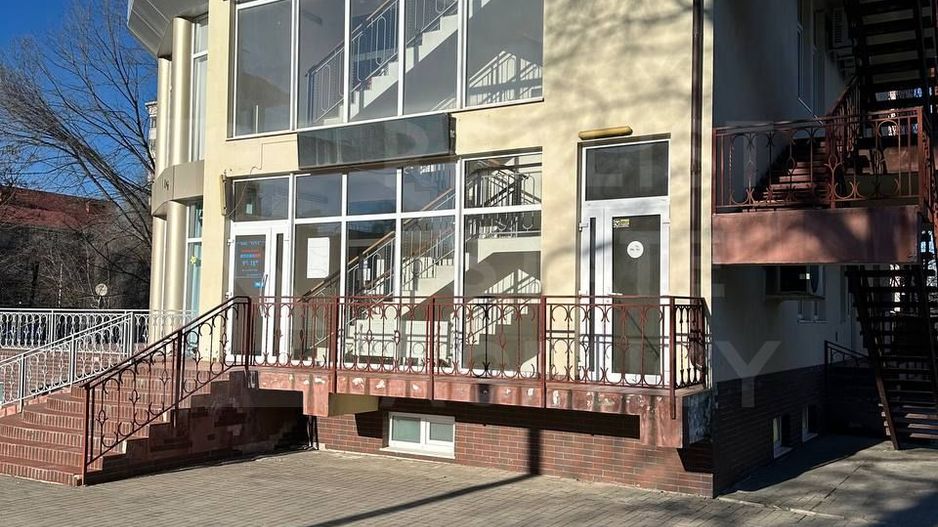 Vânzare, spațiu comercial, 715 mp, bd. Republicii, Cahul - Poză 5