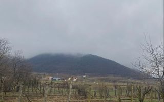 Teren 400 mp în Poplaca | Priveliște frumoasă și zonă de case - Poză 1