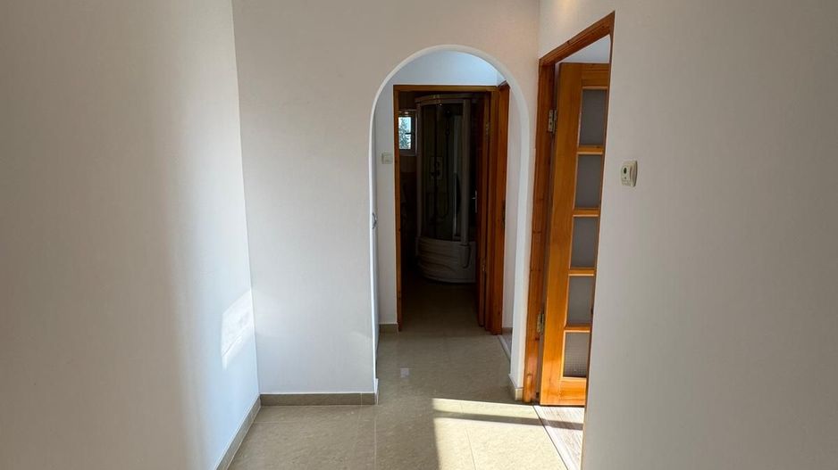 Apartament 3 camere 60 mp bloc 1980 central Filipesti de Padure! - Poză 11
