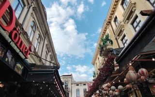 Apartament în Centru Vechi – Compartimentare perfecta | investiții | - Poză 2