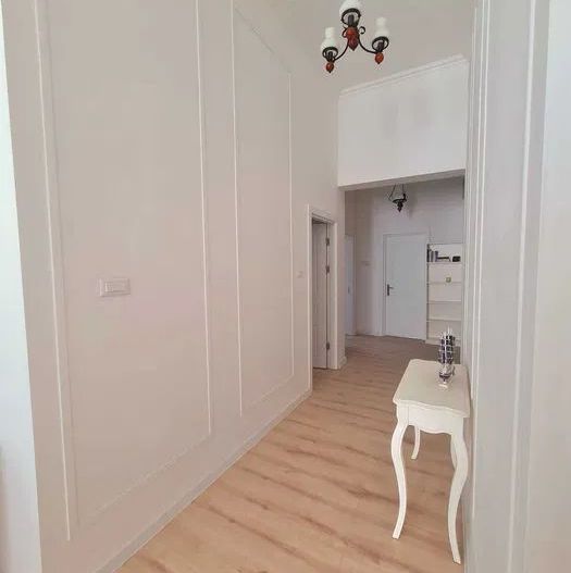 Apartament 3 camere Ultrafinisat zona Centrala - Poză 14