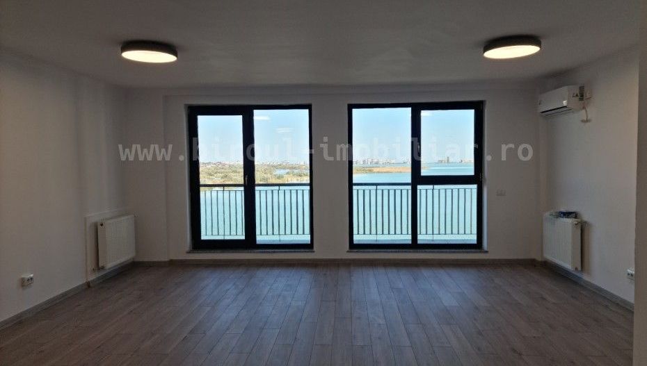 Apartament Spațios cu Vedere Frontală la Lacul Siutghiol și Mamaia - Poză 1