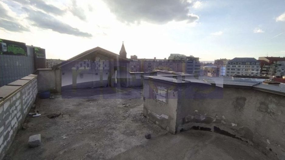 40 CAMERE | 5 MAGAZINE | 2000MP UNIRII - Poză 7