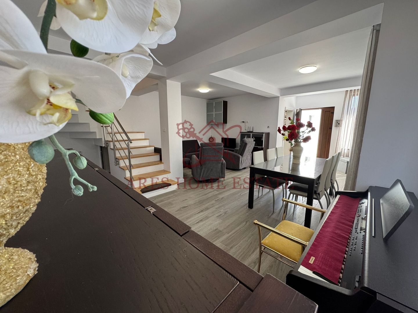 Casă individuală 6 camere, 200 mp, garaj și curte amenajată – Chișoda - Poză 5