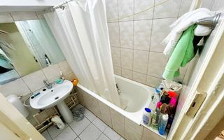 2 Decomandate-Parter+Demisol+Boxa-Ultracentral-Ramada-57mp-Liber - Poză 4