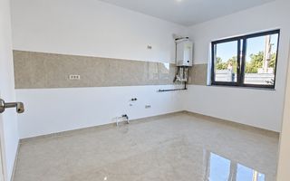 Duplex  în Miroslava – 4 camere, 105 mp utili, teren 300 mp - Poză 6