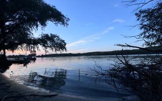 Hotel 20 camere Delta Dunarii 50 m deschidere teren 6000 mp acces auto - Poză 24