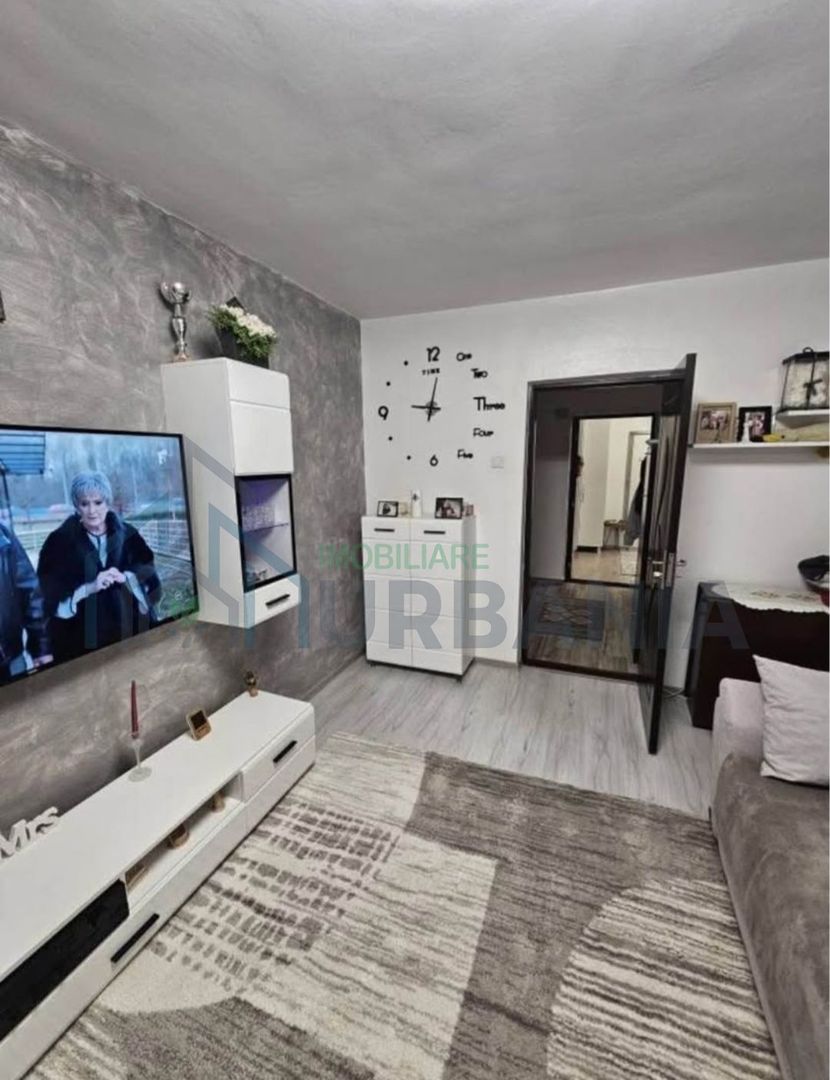 Apartament 3 camere, etaj 3/4, Mircea cel Bătrân, mobilat și utilat, 133.000 euro - Poză 1