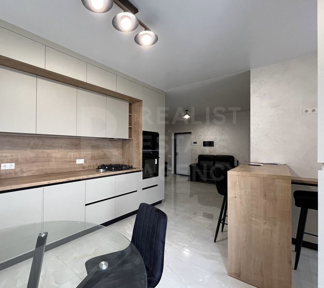 Chirie apartament, 3 camere, str. Avram Iancu, Centru - Poză 1