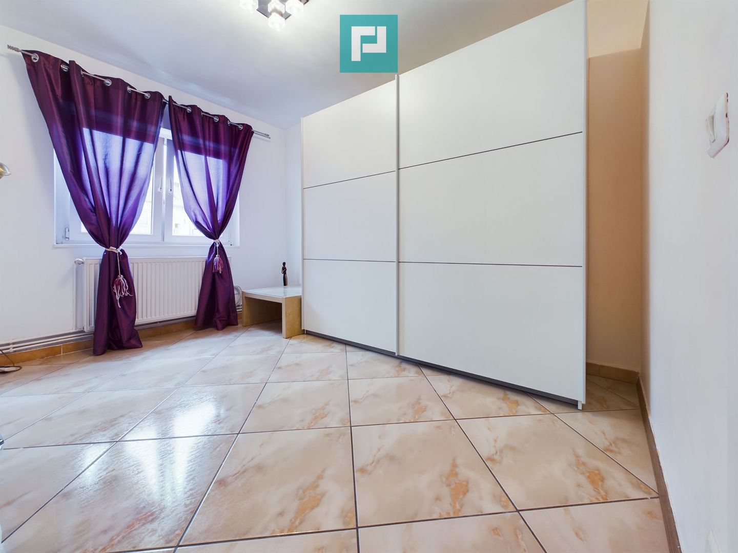 Apartament cu 3 camere în Alfa - Poză 5