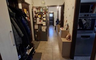 Apartament cu 3 camere, decomandat – Cartier Tudor, Zona Diamant - Poză 5