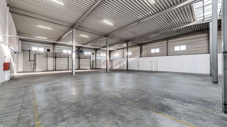 Hala industriala 1289 mp - Poză 2