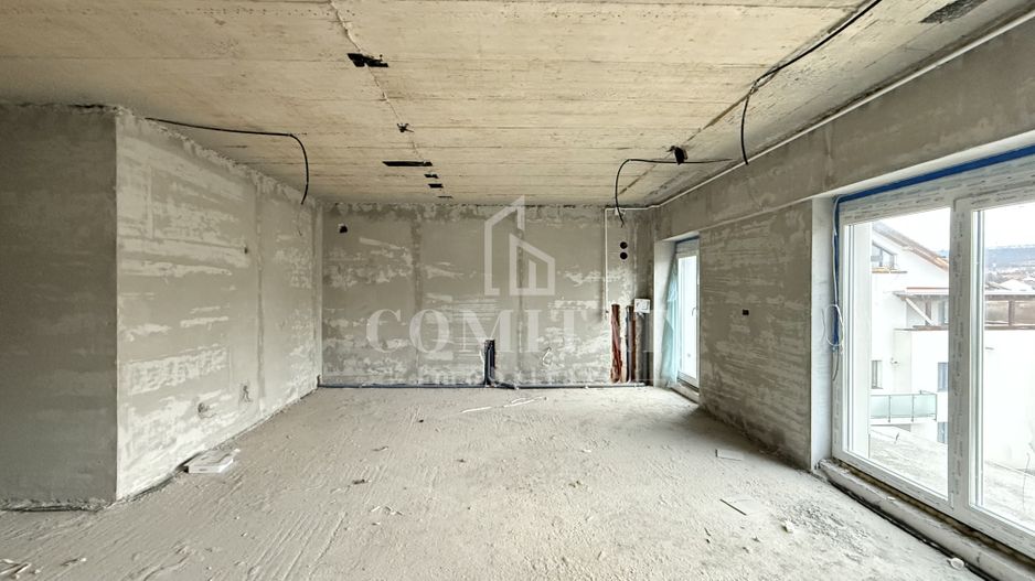 Apartament cu 3 camere | 100 mp | Europa - Poză 3