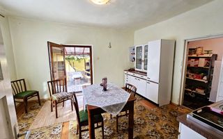 Casa cu 4 camere, 2024 mp teren, la asfalt, cu utilitati, Vintu de Jos - Poză 6