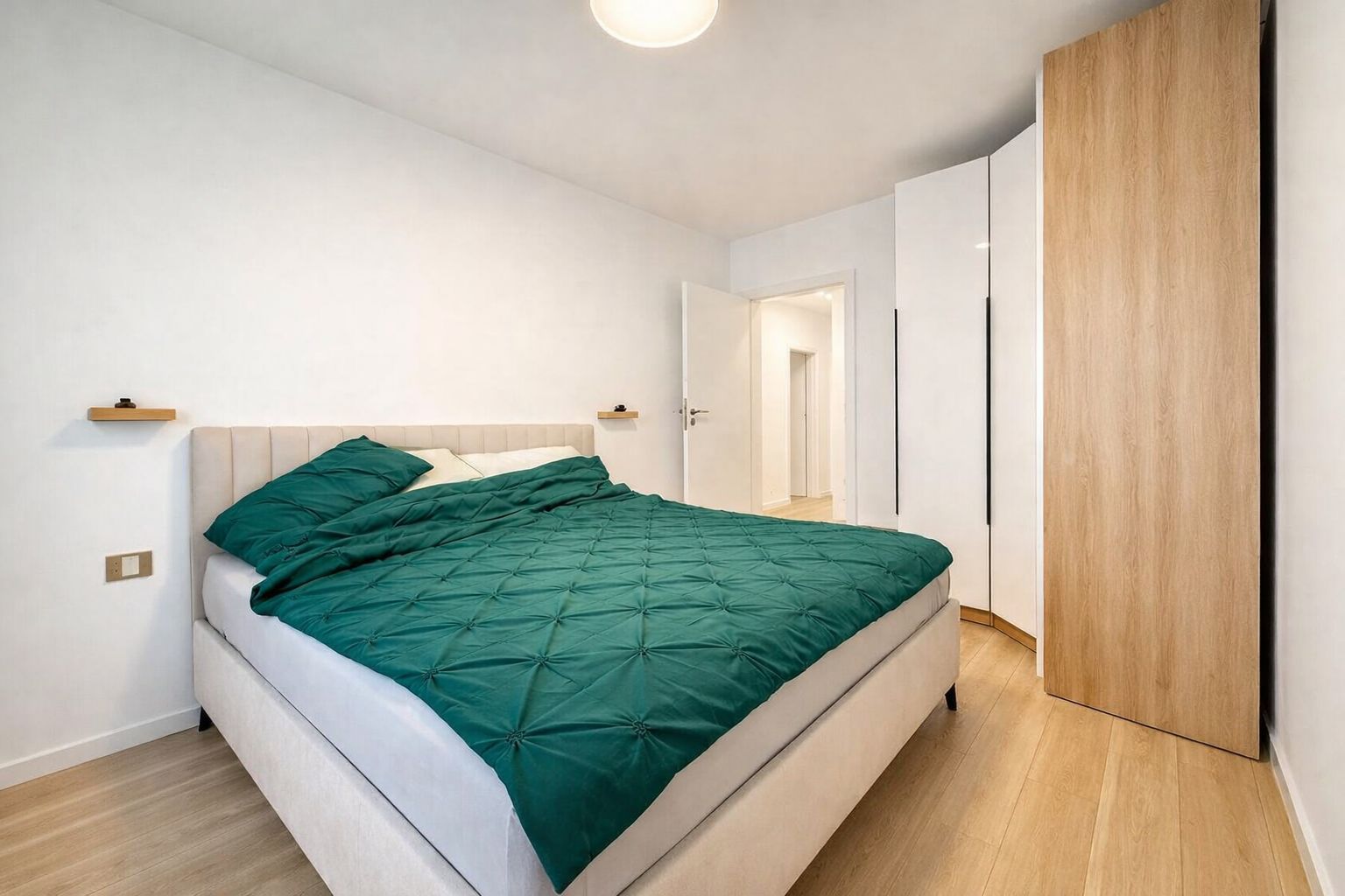 Apartament 3 camere - 74 mp - 2 Parcari - AZORIA Frunzisului - Poză 4