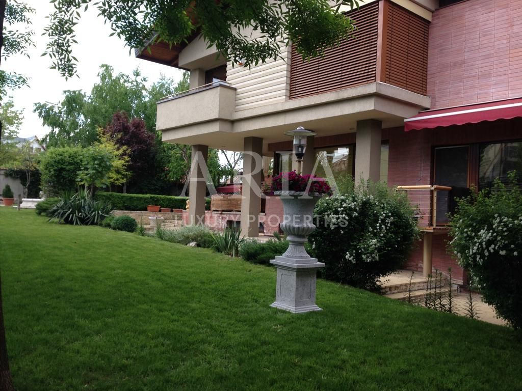 VILLA INDIVIDUALA - PIPERA - 1200mp - Poză 1