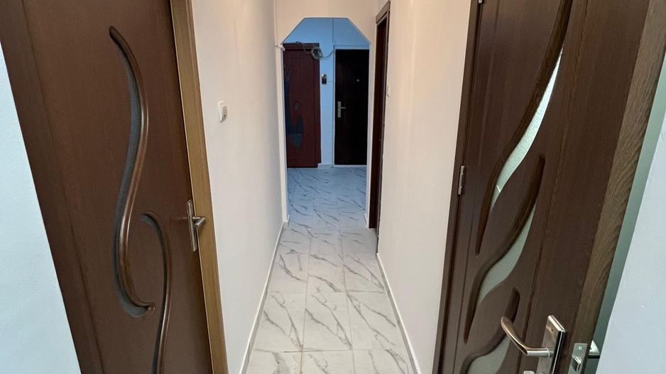 3 camere - Aparatorii Patriei - loc de parcare - Poză 4