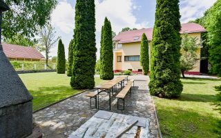 Vila cu 1.500 mp teren, gradina amenajata, linistita zonare,  Halchiu, Brasov - Poză 37