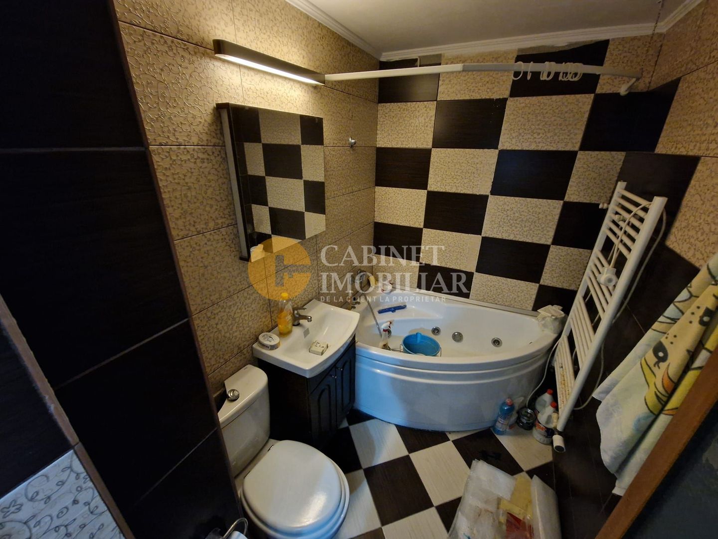 4 Camere Decomandat, zona Zimbru. - Poză 10