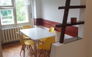 Casa spatioasa de 4 camere, 120mp utili, parcare, zona UMF - Poză 1