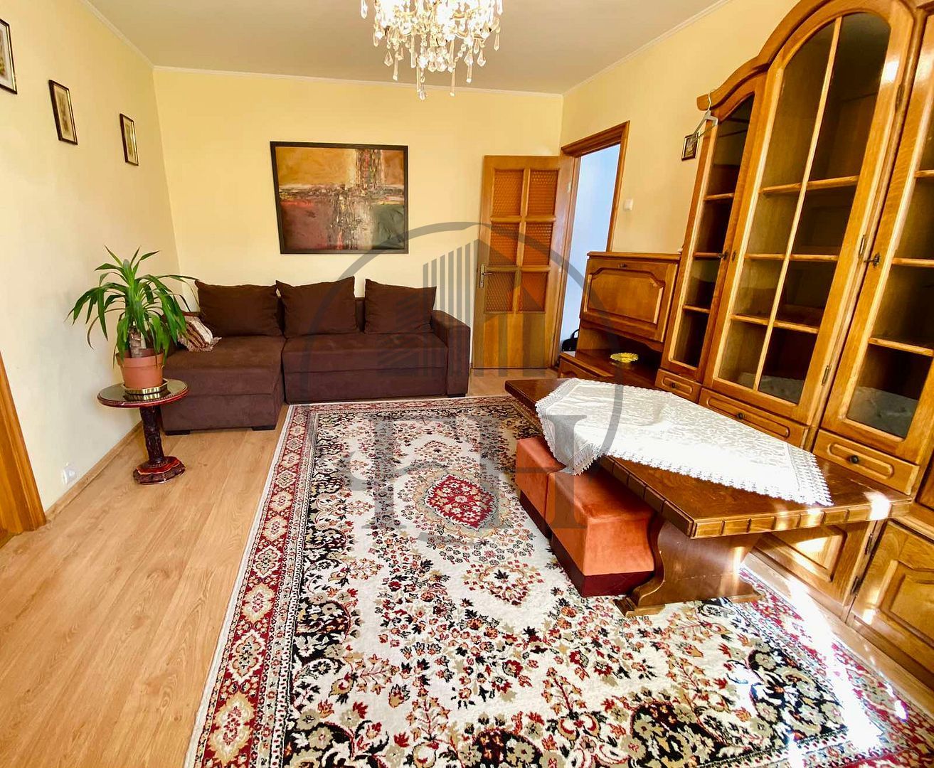 Apartament cu 3 camere de închiriat în Casa de Cultura, Constanta - Poză 3