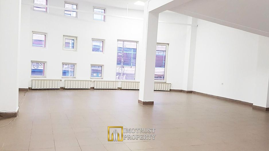 Spațiu comercial premium de închiriat | Str. Andrei Șaguna – Arad - Poză 4