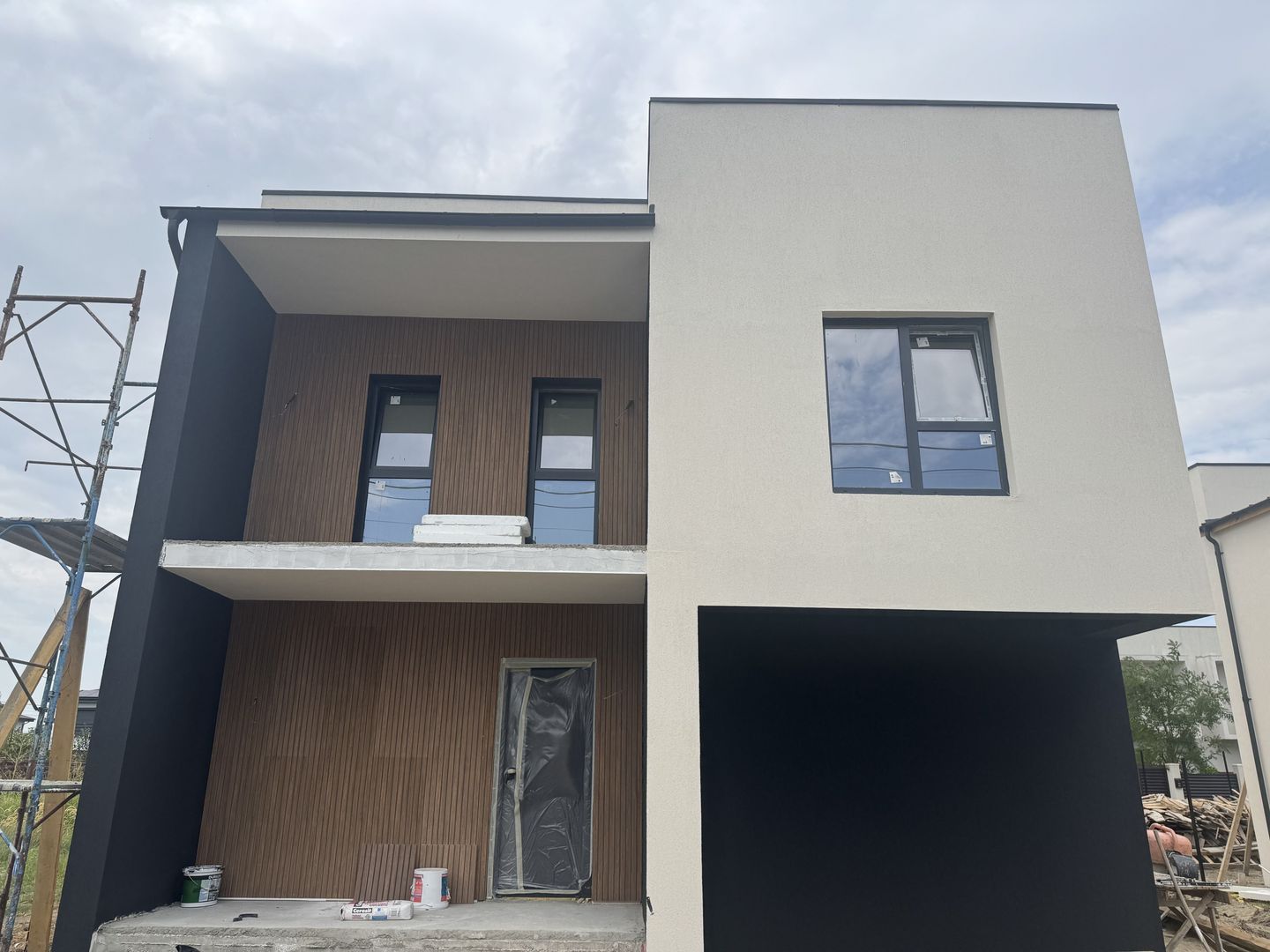 Vile PASIVE Otopeni 5 camere, 400m2 curte - Poză 1