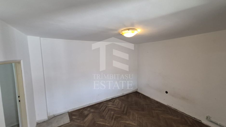 casa veche ce asteapta amenajarea ta, Ploiesti, central - Poză 5