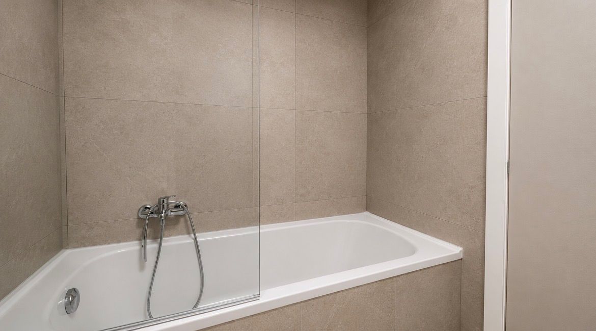 APARTAMENT 3 CAMERE PRIMA URBANA LOC DE PARCARE - Poză 8