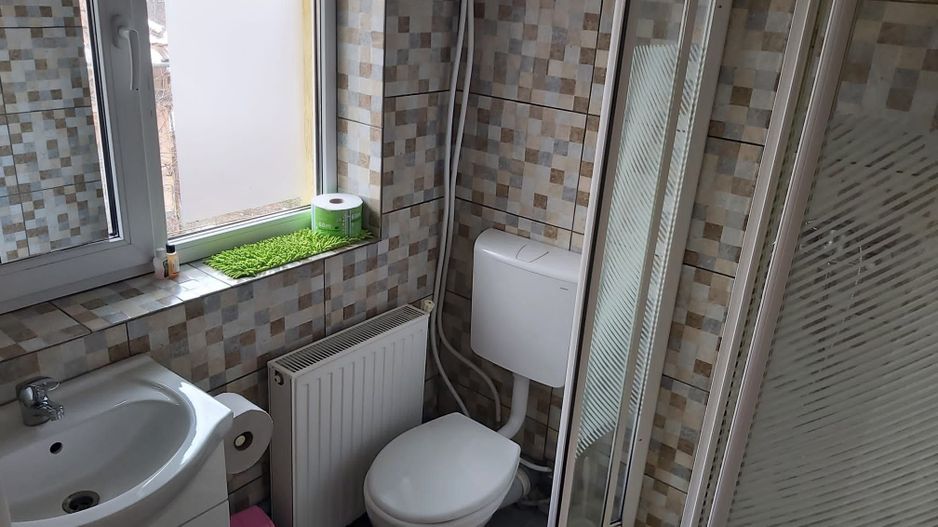 Apartament cu o cameră pe termen scurt  /35 mp/ intrare separată/ finisat modern - Poză 8