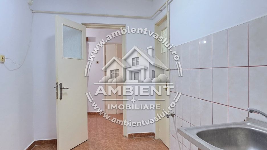 Apartament cu 2 camere, etaj 1, VASLUI - zona DONICI; - Poză 3