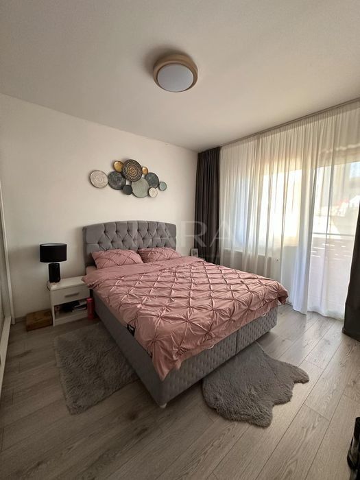 Apartament spațios cu 2 camere și balcon generos în Baciu - Poză 6