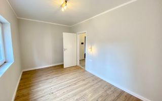Apartament 3 camere si terasa mare la etaj 1-A.C , jaluzele electrice - Poză 8