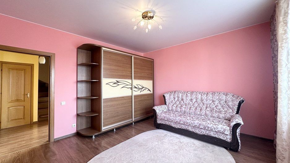 Vând Apartament cu 4 camere100 м². Poșta Veche. - Poză 6