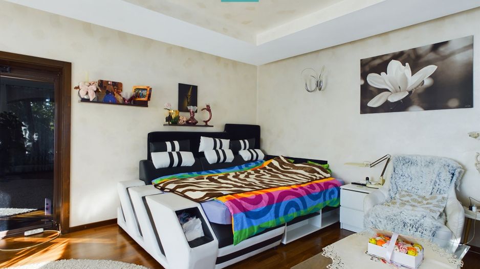 Casă pe Strada Oituz - Poză 17