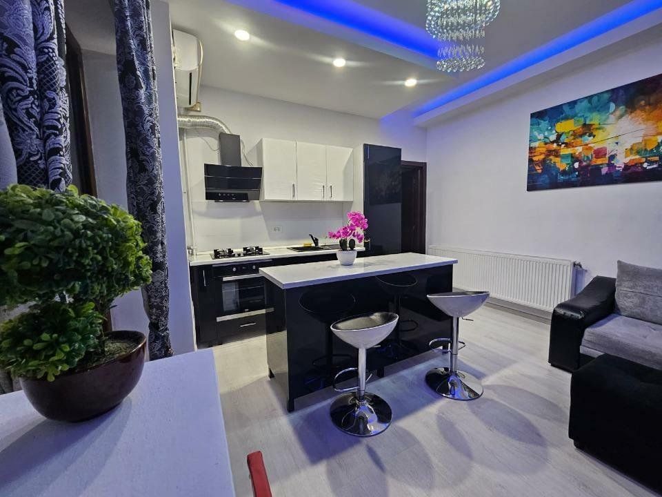 Inchiriez apartament zona Palatul  Parlamentului, Marriott, Catedrala Neamului. - Poză 6