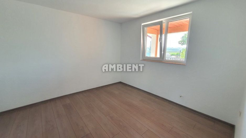 CASĂ INDIVIDUALĂ P+1E, teren 880 mp, zona GURA BUSTEI; - Poză 8