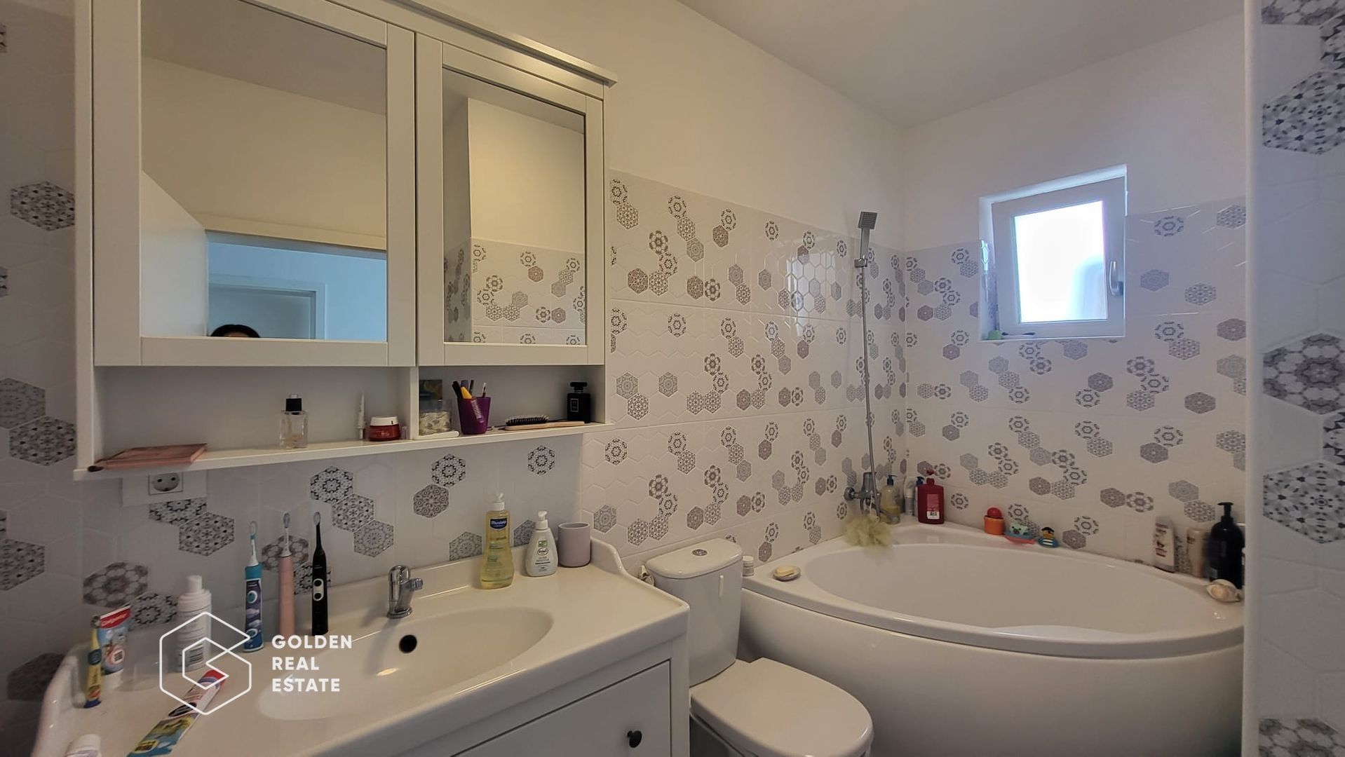 Nou pe Piata, oportunitate unică, Jumatate de duplex cu anexa de 48mp in Chisoda - Poză 2