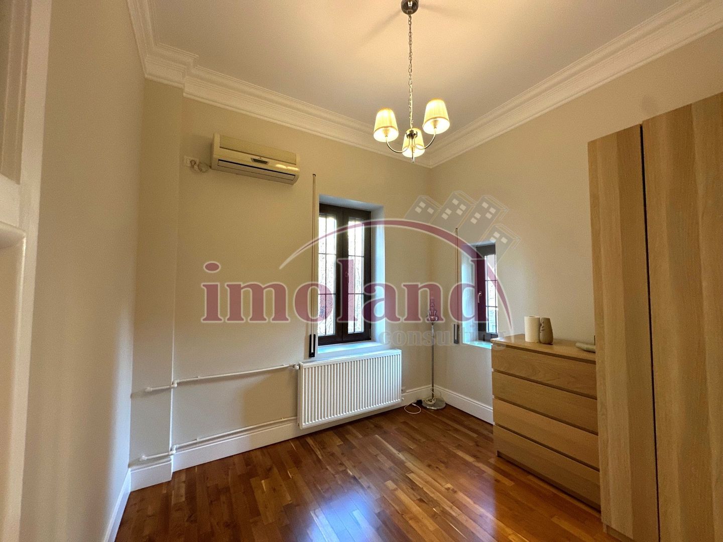 Vanzare Apartament in Stil Parizian - Hoch-parter - Dorobanti - Capitale - Poză 11