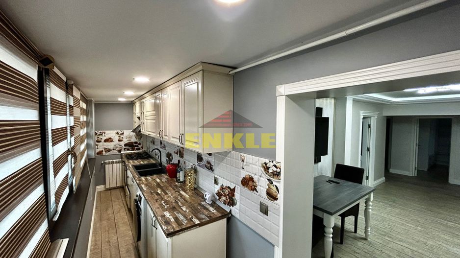 De vanzare apartament cu 3 camere, zona Piata Mare. - Poză 10