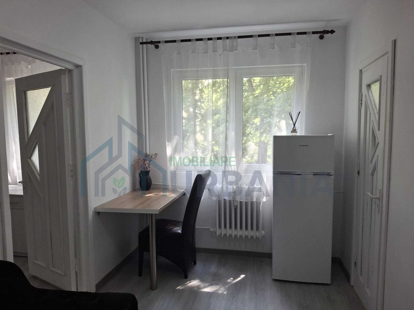 Apartament cu 2 camere de inchiriat, Tatarasi-Flux, etaj 2 din 4, la 5 minute de statie, recent renovat - Poză 2